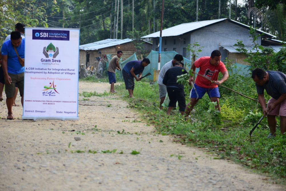 ANMA Integrated Development Association (AIDA) - Don Bosco, implementing SBI Foundation Gram Seva programme in Dimapur, Nagaland, celebrated International Workers Day/Labours Day by conducting mass cleanliness drive with the 5 adopted villages - Khriezephe, Diezephe, Urra, Bade and Tsithrongse. The activity was led by the village council members and the community in general.